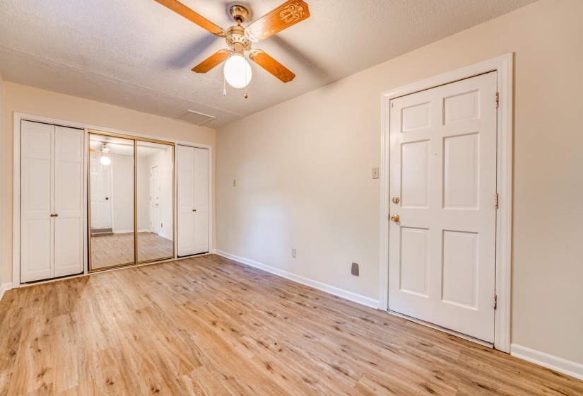 2584 CEDAR RIDGE DR, Germantown, Tennessee 38138, 4 Bedrooms Bedrooms, 9 Rooms Rooms,2.1 BathroomsBathrooms,Residential,For Sale,CEDAR RIDGE,10207068
