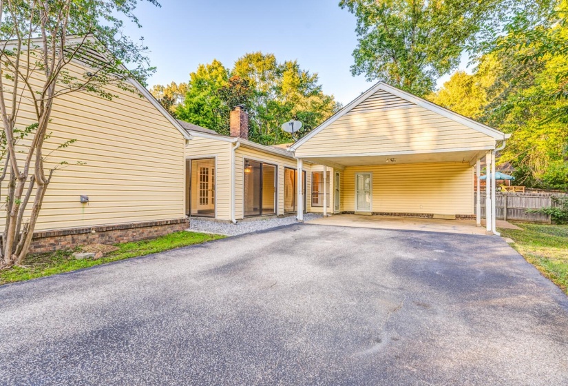 2584 CEDAR RIDGE DR, Germantown, Tennessee 38138, 4 Bedrooms Bedrooms, 9 Rooms Rooms,2.1 BathroomsBathrooms,Residential,For Sale,CEDAR RIDGE,10207068