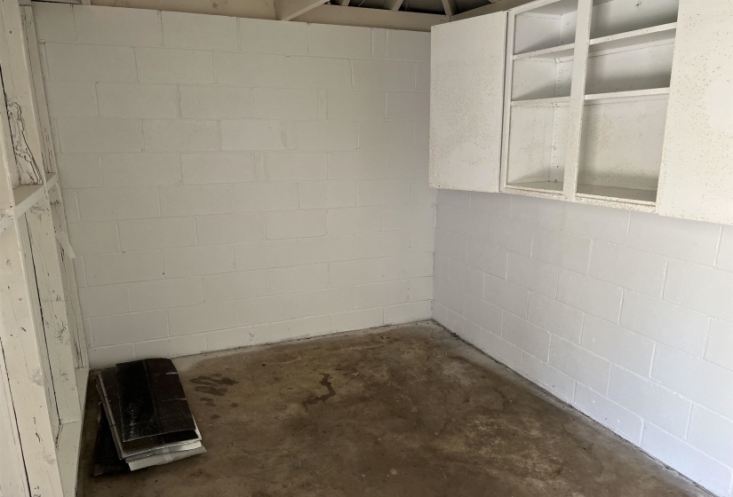 915 GARLAND ST, Memphis, Tennessee 38107, 3 Bedroom Bedrooms, 6 Room Rooms,2 BathroomBathrooms,Residential,For Sale,GARLAND,0,10207226
