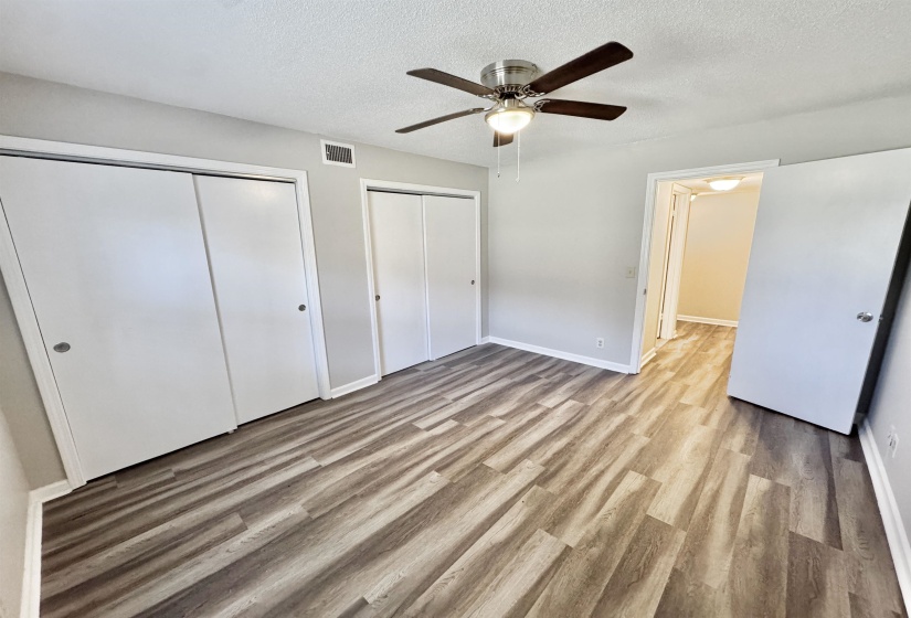 1202 MIDDLE COURT CT, Memphis, Tennessee 38119, 1 Bedroom Bedrooms, 4 Room Rooms,1 BathroomBathrooms,Residential,For Sale,MIDDLE COURT,0,10207231