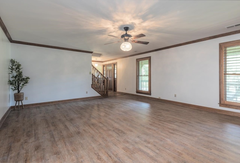 900 CENTERPOINT DR, Mason, Tennessee 38049, 4 Bedrooms Bedrooms, 9 Rooms Rooms,3.1 BathroomsBathrooms,Residential,For Sale,CENTERPOINT,10207338