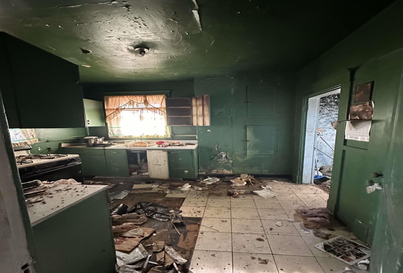2601 JACKSON AVE, Memphis, Tennessee 38108, 2 Bedrooms Bedrooms, 5 Rooms Rooms,1 BathroomBathrooms,Residential,For Sale,JACKSON,10207427