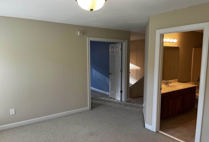 206 REESE ST, Memphis, Tennessee 38111, 4 Bedrooms Bedrooms, 8 Rooms Rooms,2.1 BathroomsBathrooms,Residential,For Sale,REESE,10207488