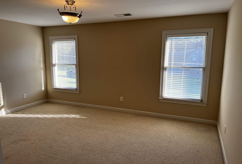 206 REESE ST, Memphis, Tennessee 38111, 4 Bedrooms Bedrooms, 8 Rooms Rooms,2.1 BathroomsBathrooms,Residential,For Sale,REESE,10207488