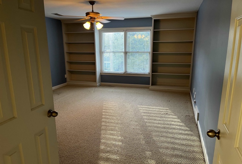 206 REESE ST, Memphis, Tennessee 38111, 4 Bedrooms Bedrooms, 8 Rooms Rooms,2.1 BathroomsBathrooms,Residential,For Sale,REESE,10207488