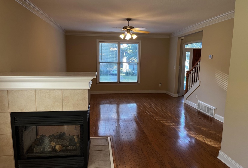 206 REESE ST, Memphis, Tennessee 38111, 4 Bedrooms Bedrooms, 8 Rooms Rooms,2.1 BathroomsBathrooms,Residential,For Sale,REESE,10207488