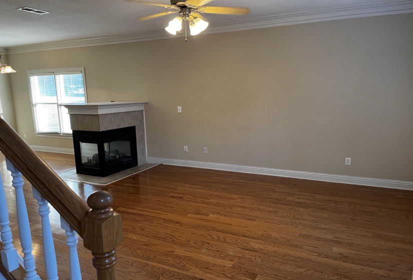 206 REESE ST, Memphis, Tennessee 38111, 4 Bedrooms Bedrooms, 8 Rooms Rooms,2.1 BathroomsBathrooms,Residential,For Sale,REESE,10207488