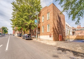 110 VANCE AVE, Memphis, Tennessee 38103, 2 Bedroom Bedrooms, 5 Room Rooms,2.1 BathroomBathrooms,Residential,For Sale,VANCE,0,10207577 110 VANCE AVE, Memphis, Tennessee 38103, 2 Bedroom Bedrooms, 5 Room Rooms,2.1 BathroomBathrooms,Residential,For Sale,VANCE,0,10207577