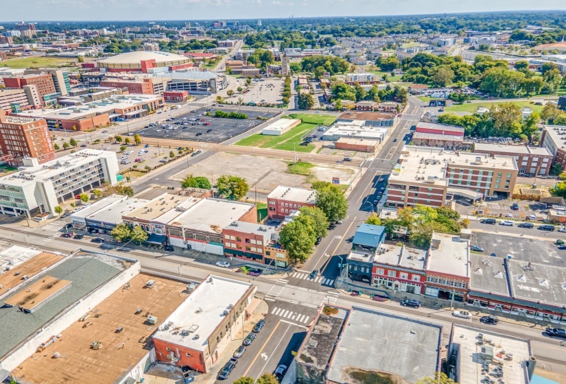 110 VANCE AVE, Memphis, Tennessee 38103, 2 Bedroom Bedrooms, 5 Room Rooms,2.1 BathroomBathrooms,Residential,For Sale,VANCE,0,10207577