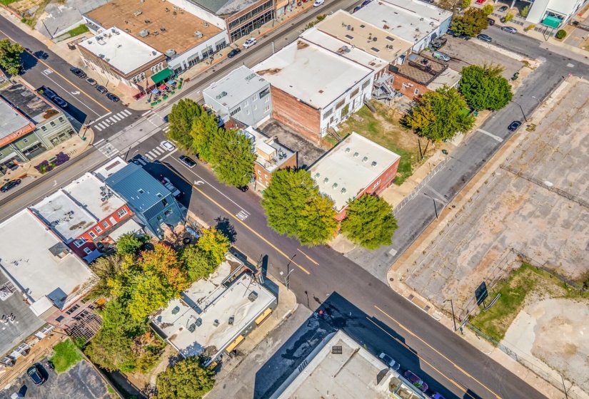 110 VANCE AVE, Memphis, Tennessee 38103, 2 Bedroom Bedrooms, 5 Room Rooms,2.1 BathroomBathrooms,Residential,For Sale,VANCE,0,10207577