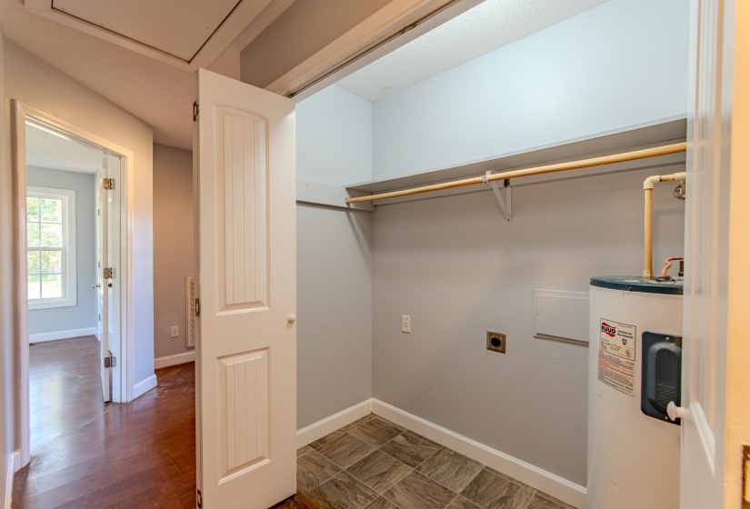 150 HOLLIS WAY, Adamsville, Tennessee 38310, 3 Bedrooms Bedrooms, 7 Rooms Rooms,2 BathroomsBathrooms,Residential,For Sale,HOLLIS,10207688