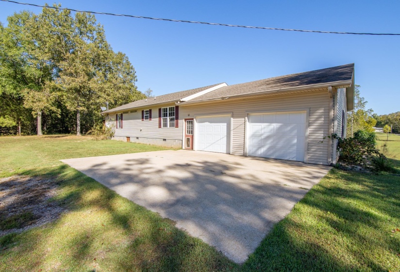 150 HOLLIS WAY, Adamsville, Tennessee 38310, 3 Bedrooms Bedrooms, 7 Rooms Rooms,2 BathroomsBathrooms,Residential,For Sale,HOLLIS,10207688