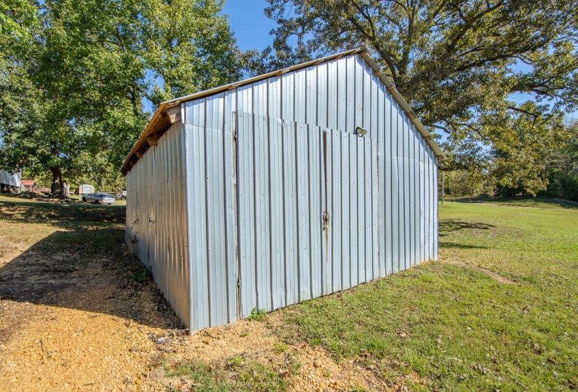 150 HOLLIS WAY, Adamsville, Tennessee 38310, 3 Bedrooms Bedrooms, 7 Rooms Rooms,2 BathroomsBathrooms,Residential,For Sale,HOLLIS,10207688