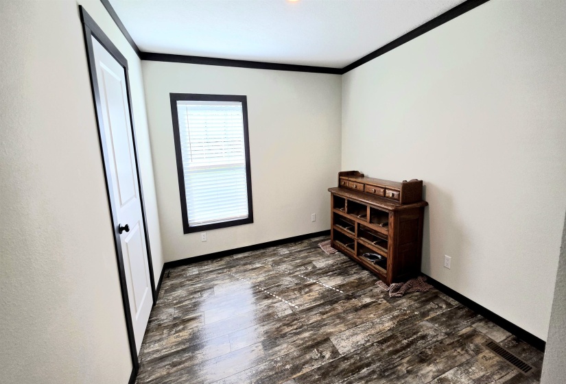 350 GEORGE LN, Michie, Tennessee 38357-6092, 3 Bedroom Bedrooms, 11 Room Rooms,3 BathroomBathrooms,Residential,For Sale,GEORGE,0,10207727