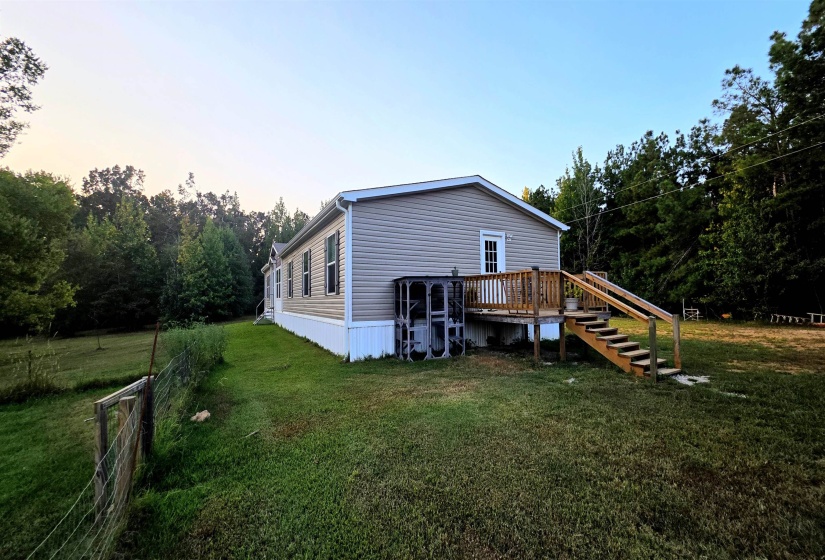 350 GEORGE LN, Michie, Tennessee 38357-6092, 3 Bedroom Bedrooms, 11 Room Rooms,3 BathroomBathrooms,Residential,For Sale,GEORGE,0,10207727