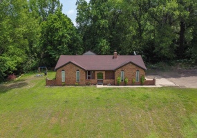 332 WAITS RD, Burlington Township, Tennessee 38015, 3 Bedrooms Bedrooms, 5 Rooms Rooms,3 BathroomsBathrooms,Residential,For Sale,WAITS,10207399 332 WAITS RD, Burlington Township, Tennessee 38015, 3 Bedrooms Bedrooms, 5 Rooms Rooms,3 BathroomsBathrooms,Residential,For Sale,WAITS,10207399