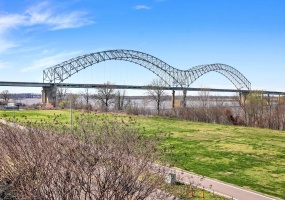 358 ISLAND DR, Memphis, Tennessee 38103, 4 Bedrooms Bedrooms, 9 Rooms Rooms,3.1 BathroomsBathrooms,Residential,For Sale,ISLAND,10207731 358 ISLAND DR, Memphis, Tennessee 38103, 4 Bedrooms Bedrooms, 9 Rooms Rooms,3.1 BathroomsBathrooms,Residential,For Sale,ISLAND,10207731