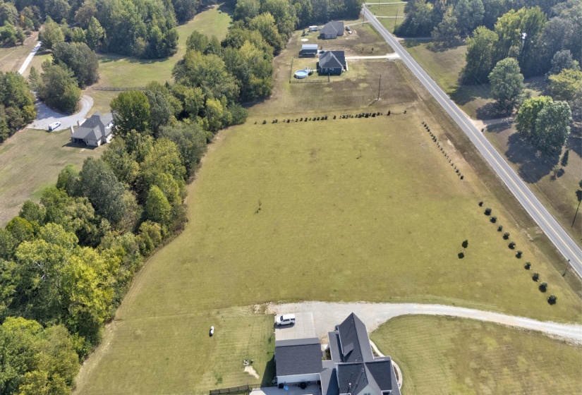 Aerial view of property's location featuring rural landscape