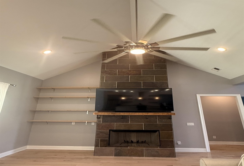 205 HANOVER DR, Arlington, Tennessee 38002, 4 Bedroom Bedrooms, 8 Room Rooms,3 BathroomBathrooms,Residential,For Sale,HANOVER,0,10207911