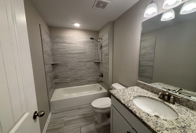 4205 TUTWILER AVE, Memphis, Tennessee 38122, 4 Bedroom Bedrooms, 7 Room Rooms,3 BathroomBathrooms,Residential,For Sale,TUTWILER,0,10207919