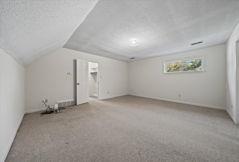 8438 RIVER GLEN DR, Germantown, Tennessee 38139, 4 Bedroom Bedrooms, 8 Room Rooms,2 BathroomBathrooms,Residential,For Sale,RIVER GLEN,0,10207978