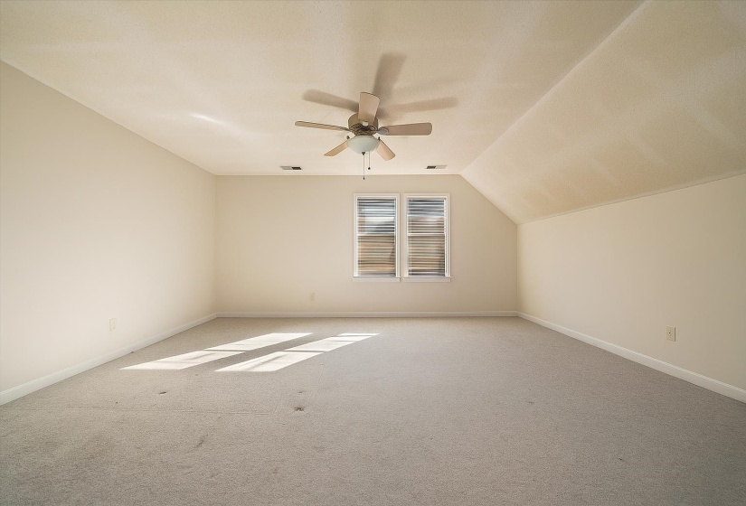 8438 RIVER GLEN DR, Germantown, Tennessee 38139, 4 Bedroom Bedrooms, 8 Room Rooms,2 BathroomBathrooms,Residential,For Sale,RIVER GLEN,0,10207978