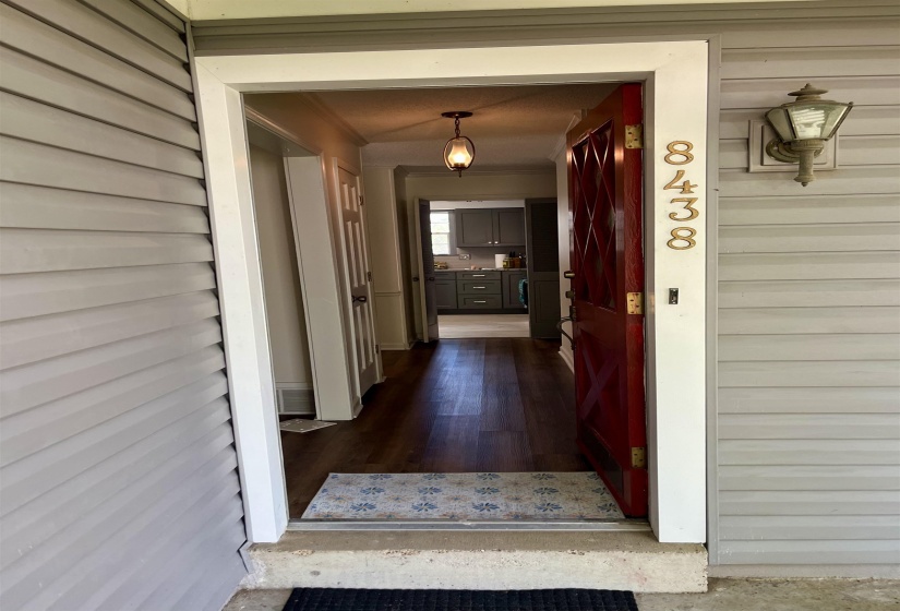 8438 RIVER GLEN DR, Germantown, Tennessee 38139, 4 Bedroom Bedrooms, 8 Room Rooms,2 BathroomBathrooms,Residential,For Sale,RIVER GLEN,0,10207978