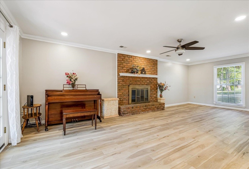 1603 KIMBROOK CV, Germantown, Tennessee 38138, 4 Bedroom Bedrooms, 9 Room Rooms,2.1 BathroomBathrooms,Residential,For Sale,KIMBROOK,0,10208002