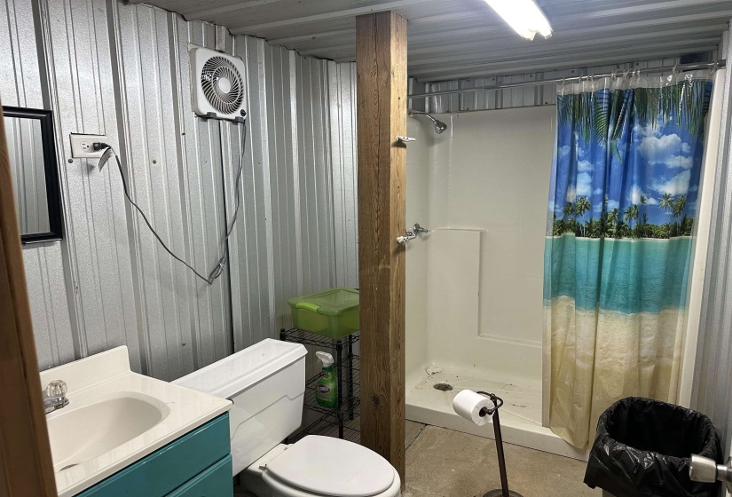 135 JAYCEE LN, Adamsville, Tennessee 38310-9999, 1 Bedroom Bedrooms, 3 Rooms Rooms,2 BathroomsBathrooms,Residential,For Sale,JAYCEE,10208039