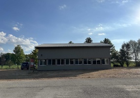 135 JAYCEE LN, Adamsville, Tennessee 38310-9999, 1 Bedroom Bedrooms, 3 Rooms Rooms,2 BathroomsBathrooms,Residential,For Sale,JAYCEE,10208039