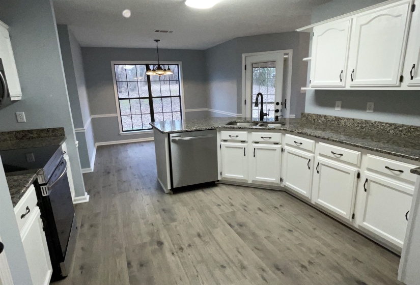 43 ABERDEEN DR, Munford, Tennessee 38058, 3 Bedrooms Bedrooms, 6 Rooms Rooms,2 BathroomsBathrooms,Residential,For Sale,ABERDEEN,10208043