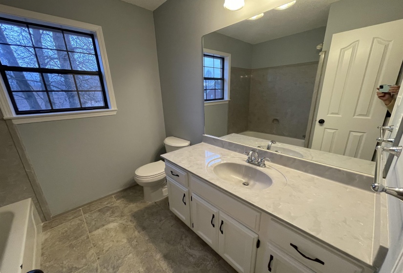 43 ABERDEEN DR, Munford, Tennessee 38058, 3 Bedrooms Bedrooms, 6 Rooms Rooms,2 BathroomsBathrooms,Residential,For Sale,ABERDEEN,10208043