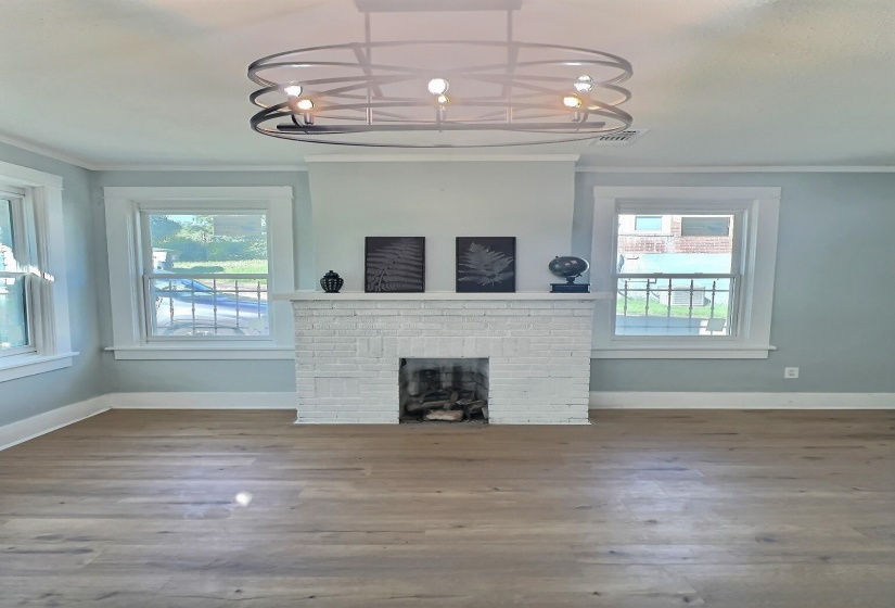 1824 KENDALE AVE, Memphis, Tennessee 38114, 3 Bedrooms Bedrooms, 6 Rooms Rooms,2 BathroomsBathrooms,Residential,For Sale,KENDALE,10208148