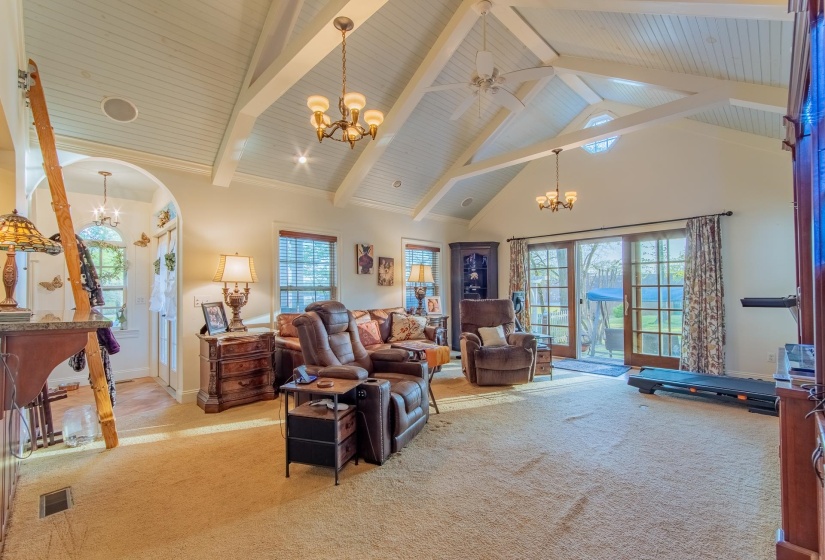 4083 57 HWY, Ramer, Tennessee 38367, 4 Bedrooms Bedrooms, 14 Rooms Rooms,4 BathroomsBathrooms,Residential,For Sale,57,10194813