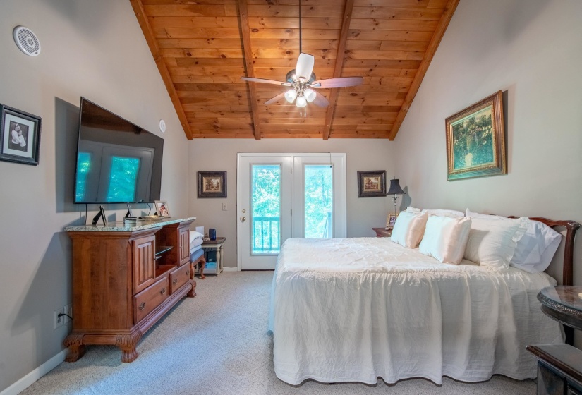 140 RIDGE VIEW DR, Savannah, Tennessee 38372-9999, 5 Bedrooms Bedrooms, 10 Rooms Rooms,4 BathroomsBathrooms,Residential,For Sale,RIDGE VIEW,10208237
