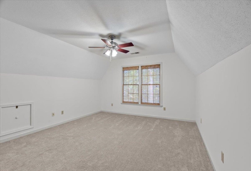 828 PEARSON OAKS DR, Collierville, Tennessee 38017, 4 Bedrooms Bedrooms, 9 Rooms Rooms,3 BathroomsBathrooms,Residential,For Sale,PEARSON OAKS,10208267