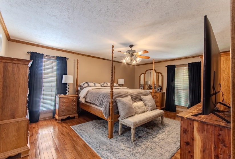 1075 HIGHWAY 203 HWY, Savannah, Tennessee 38372, 5 Bedrooms Bedrooms, 12 Rooms Rooms,3.2 BathroomsBathrooms,Residential,For Sale,HIGHWAY 203,10208292