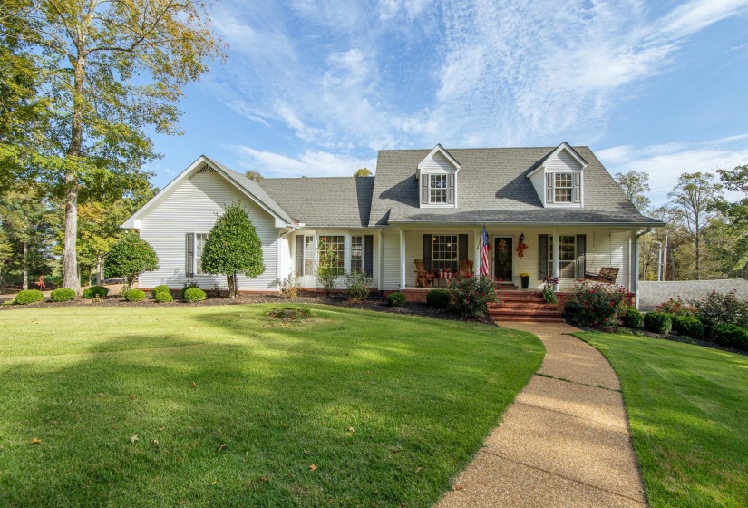 1075 HIGHWAY 203 HWY, Savannah, Tennessee 38372, 5 Bedrooms Bedrooms, 12 Rooms Rooms,3.2 BathroomsBathrooms,Residential,For Sale,HIGHWAY 203,10208292