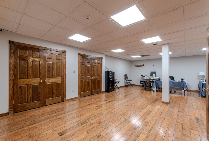 1075 HIGHWAY 203 HWY, Savannah, Tennessee 38372, 5 Bedrooms Bedrooms, 12 Rooms Rooms,3.2 BathroomsBathrooms,Residential,For Sale,HIGHWAY 203,10208292