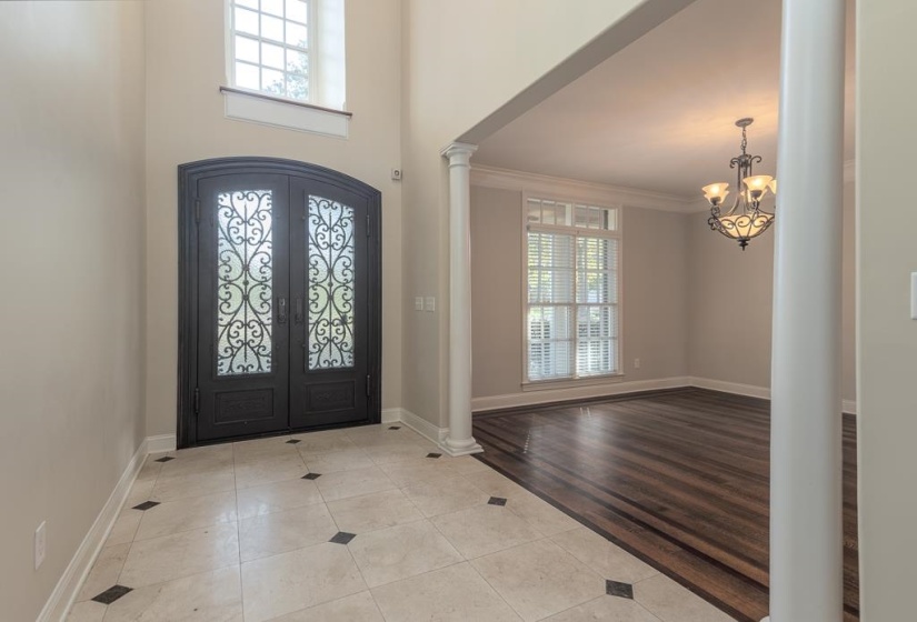 20 SURREY LOOP CIR, Byhalia, Mississippi 38611, 5 Bedrooms Bedrooms, 16 Rooms Rooms,3.1 BathroomsBathrooms,Residential,For Sale,SURREY LOOP,10208300