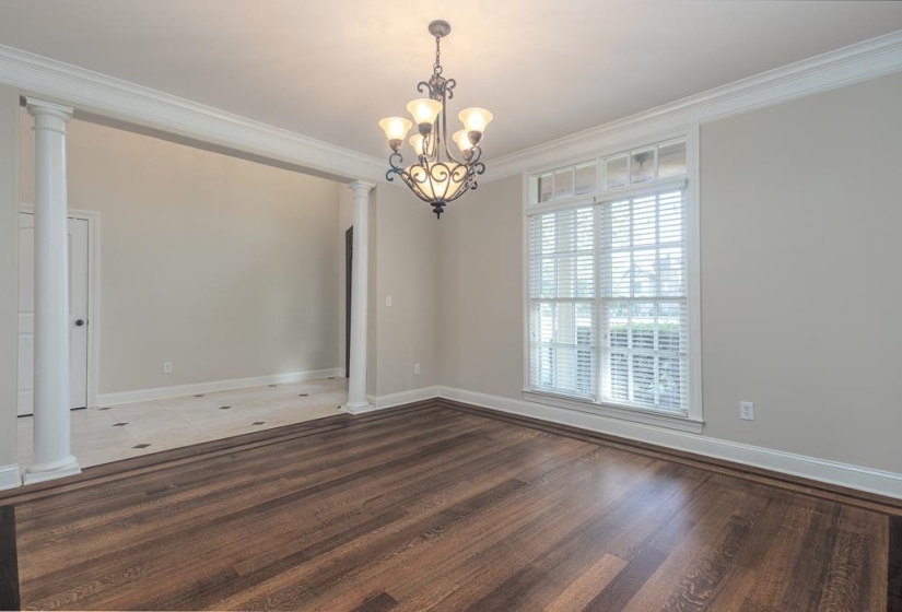 20 SURREY LOOP CIR, Byhalia, Mississippi 38611, 5 Bedrooms Bedrooms, 16 Rooms Rooms,3.1 BathroomsBathrooms,Residential,For Sale,SURREY LOOP,10208300