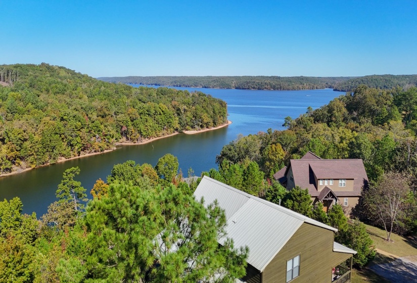15 MARINA POINT CIR, Iuka, Mississippi 38852, 4 Bedrooms Bedrooms, 11 Rooms Rooms,3 BathroomsBathrooms,Residential,For Sale,MARINA POINT,10208355