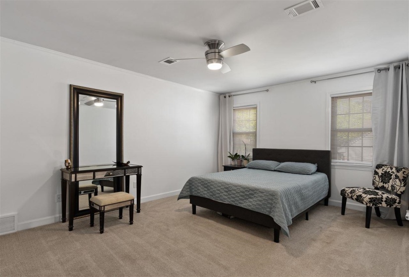 1911 BRIERBROOK RD, Germantown, Tennessee 38138, 4 Bedrooms Bedrooms, 9 Rooms Rooms,4 BathroomsBathrooms,Residential,For Sale,BRIERBROOK,10208408