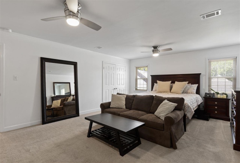 1911 BRIERBROOK RD, Germantown, Tennessee 38138, 4 Bedrooms Bedrooms, 9 Rooms Rooms,4 BathroomsBathrooms,Residential,For Sale,BRIERBROOK,10208408