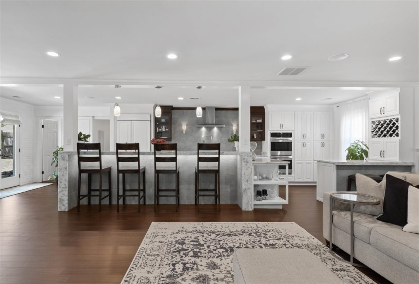 1911 BRIERBROOK RD, Germantown, Tennessee 38138, 4 Bedrooms Bedrooms, 9 Rooms Rooms,4 BathroomsBathrooms,Residential,For Sale,BRIERBROOK,10208408
