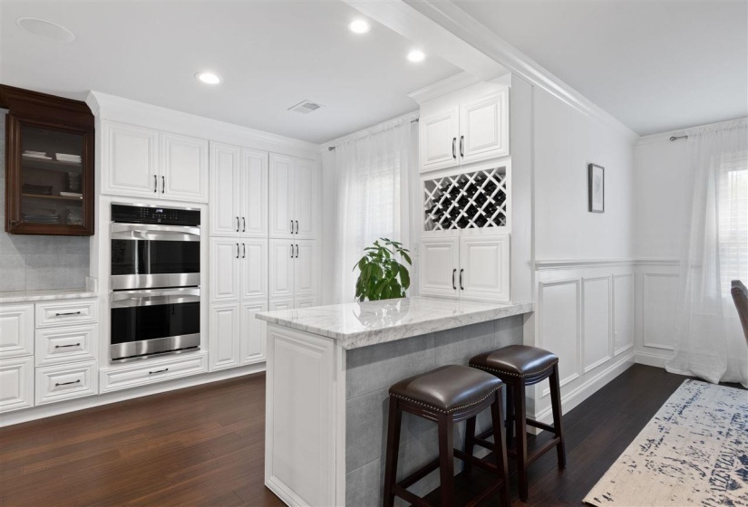 1911 BRIERBROOK RD, Germantown, Tennessee 38138, 4 Bedrooms Bedrooms, 9 Rooms Rooms,4 BathroomsBathrooms,Residential,For Sale,BRIERBROOK,10208408