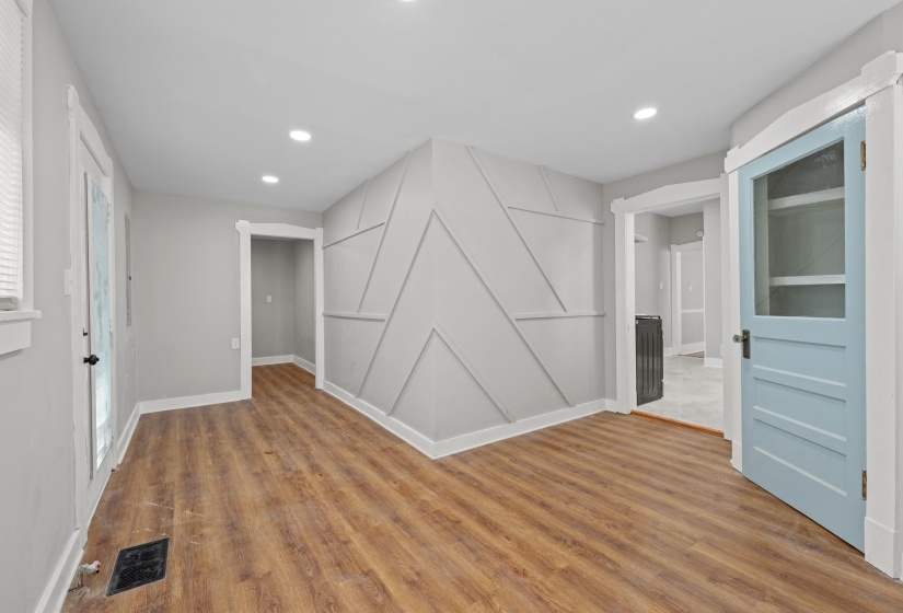 96 EVERGREEN ST, Memphis, Tennessee 38104, 4 Bedrooms Bedrooms, 6 Rooms Rooms,2 BathroomsBathrooms,Residential,For Sale,EVERGREEN,10208428