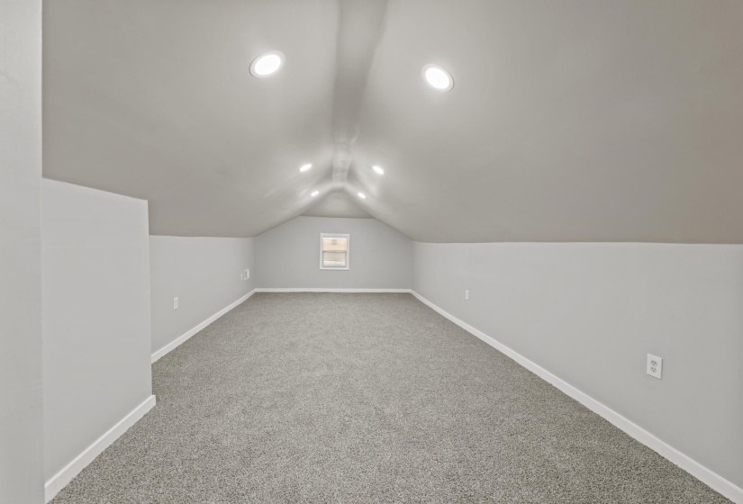 96 EVERGREEN ST, Memphis, Tennessee 38104, 4 Bedrooms Bedrooms, 6 Rooms Rooms,2 BathroomsBathrooms,Residential,For Sale,EVERGREEN,10208428