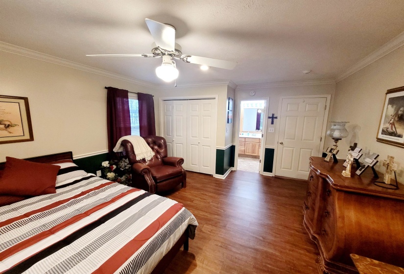 485 ROBIN HOOD LOOP, Savannah, Tennessee 38372-7510, 4 Bedrooms Bedrooms, 11 Rooms Rooms,4 BathroomsBathrooms,Residential,For Sale,ROBIN HOOD,10208535