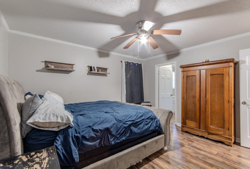 41 BARTLEY DR, Savannah, Tennessee 38372, 3 Bedrooms Bedrooms, 7 Rooms Rooms,2 BathroomsBathrooms,Residential,For Sale,BARTLEY,10208559